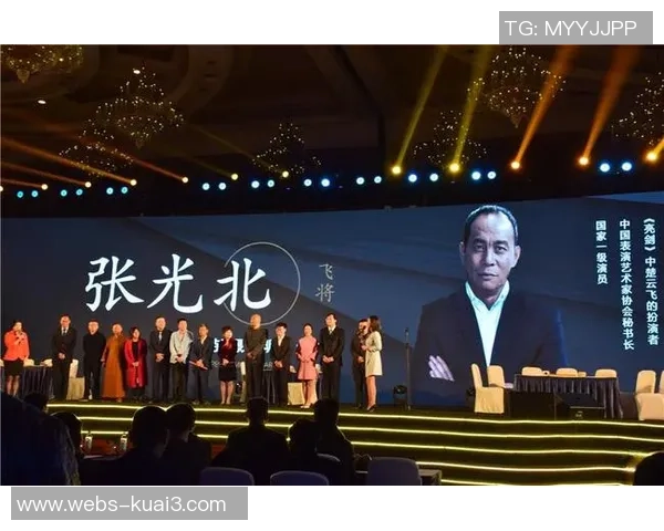 加莱诺的艺术魅力与文化影响力探讨:从创作到社会反响的全景分析 加莱诺的艺术魅力与文化影响力探讨:从创作到社会反响的全景分析